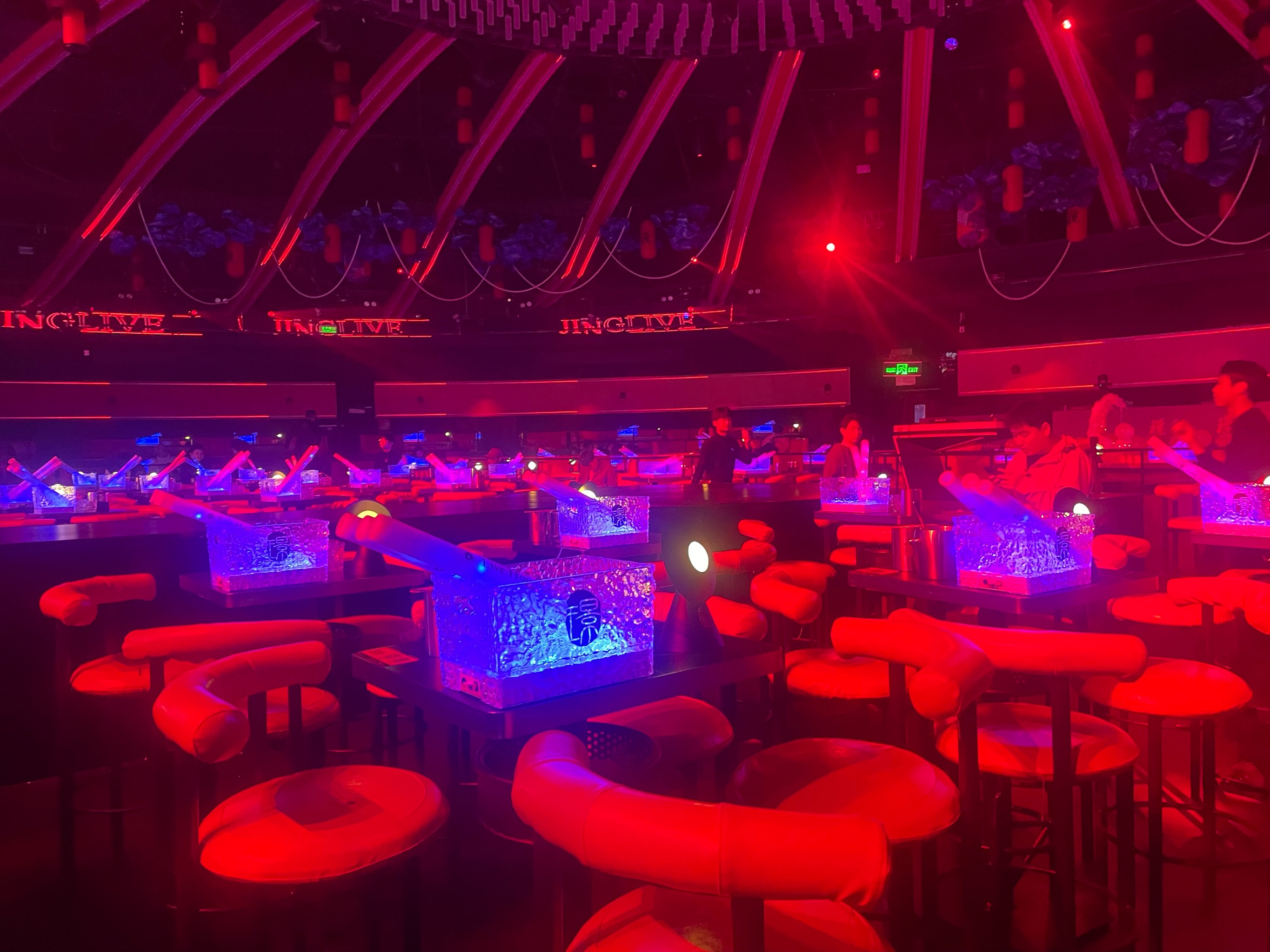 株洲商务ktv划算值得一试-天元区ktv预定